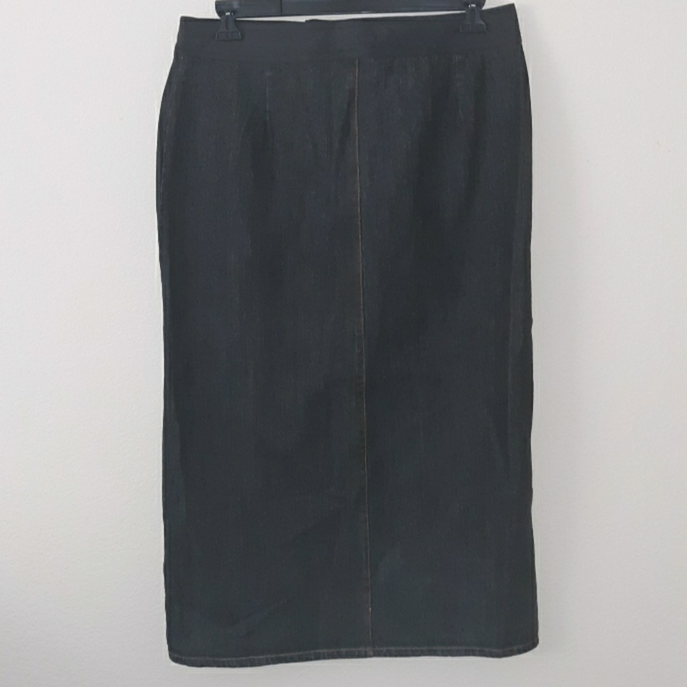 Faded Glory Blue Jean Skirt Size 14. Waist 18” flat. Hips 22” flat. Length 36”